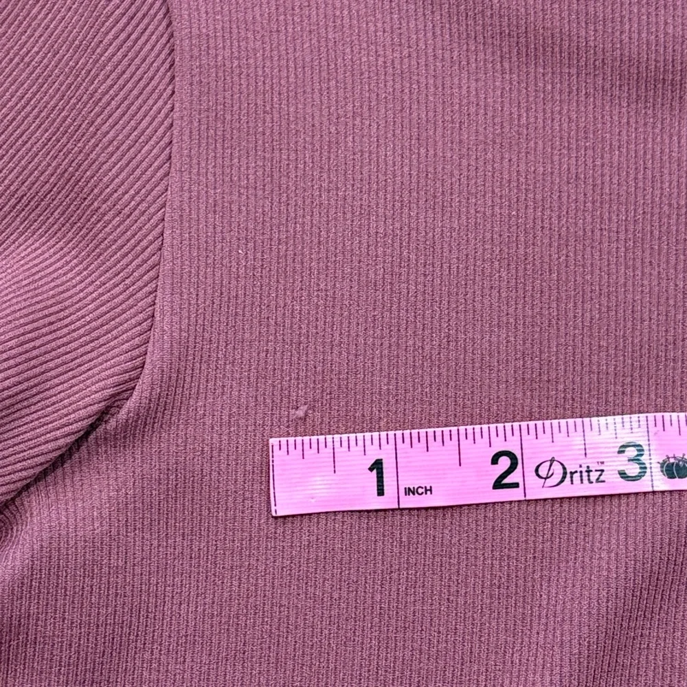 Old Navy Girls Ribbed Crewneck Go Dry Short-Sleeve Shirt - Size L (10/12)